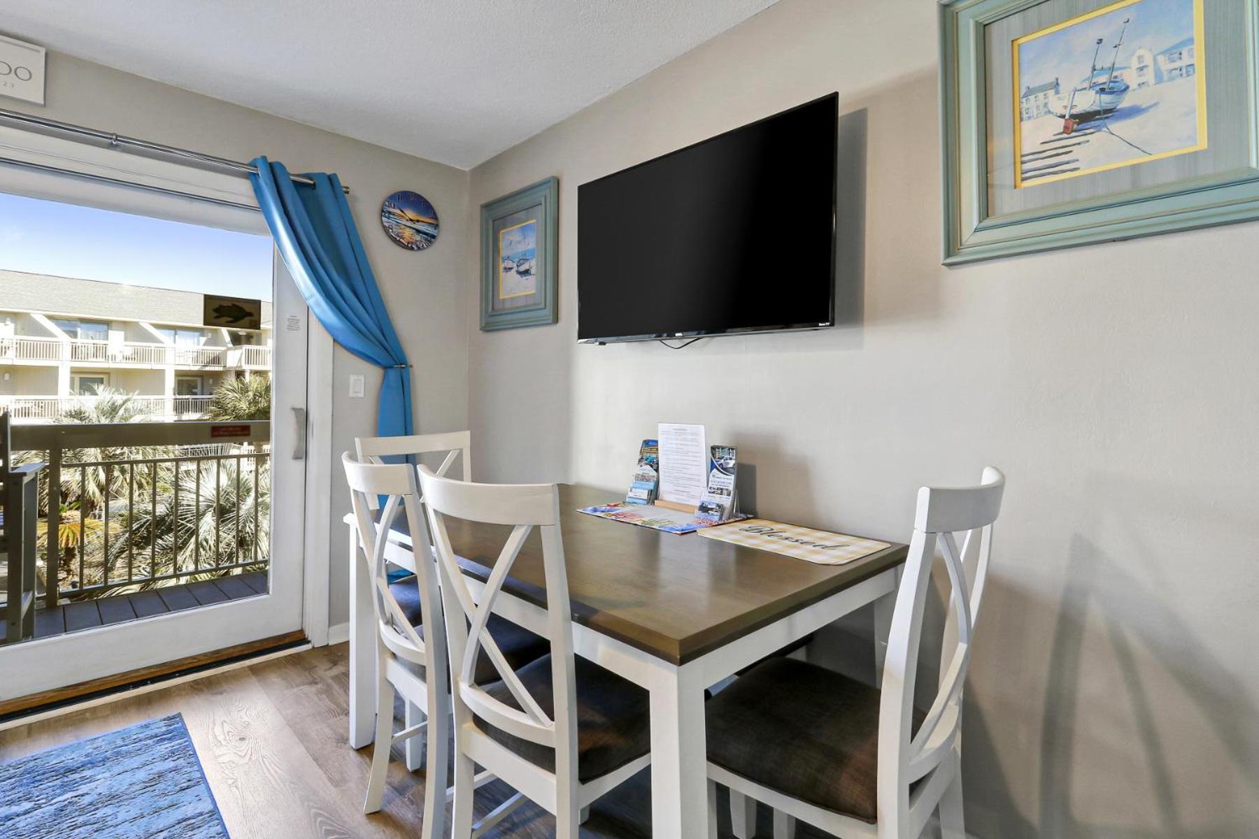 The Breakers #220 Beach Condo, Beautiful Ocean View At Coligny Beach, 4 N Forest Beach Drive Hilton Head, Walk To All Shops Restaurants, Renovated Jan 2024, Vacation Rental Hhi Llc 希爾頓黑德島 外观 照片